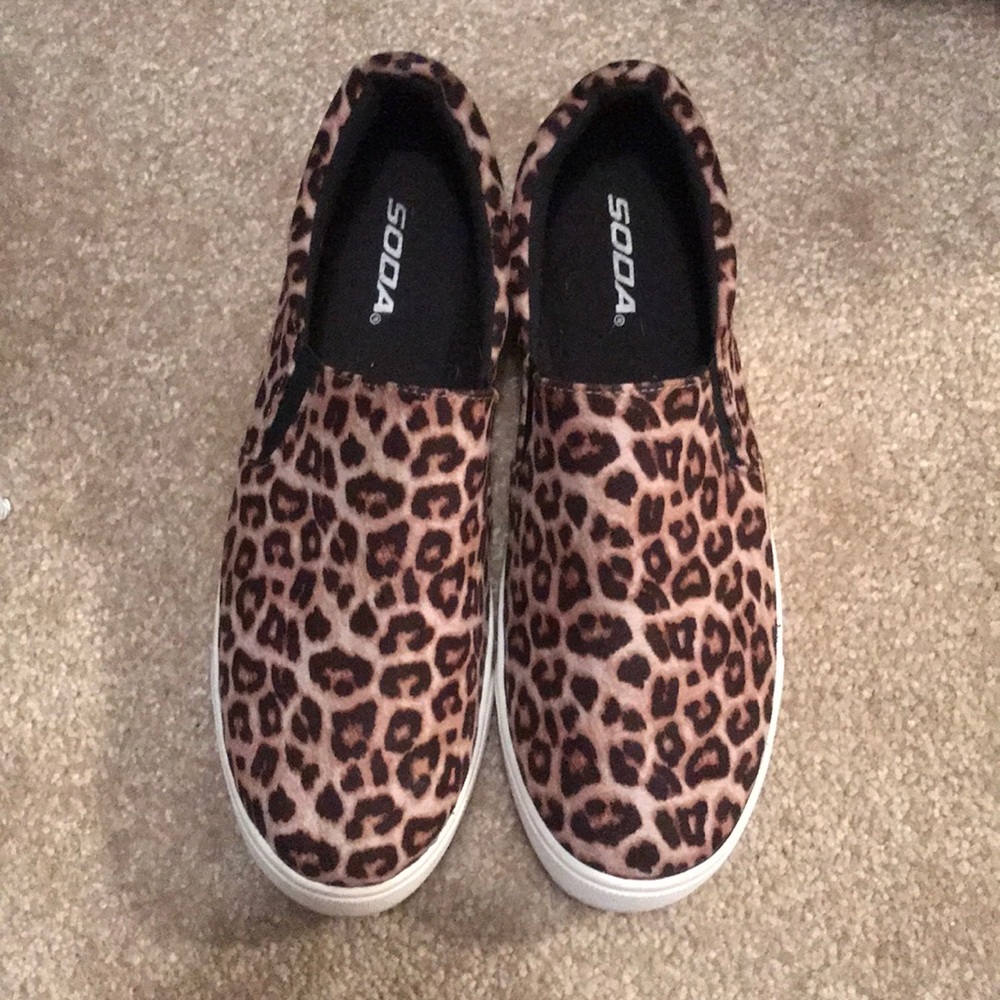 Soda Leopard slip on shoes